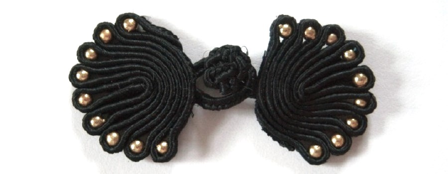 Black/Gold Bead 1 1/4" x 2 1/2" Frog Closure