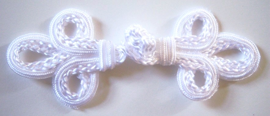 White Braid Lace 2" x 5 3/4" Frog Closure