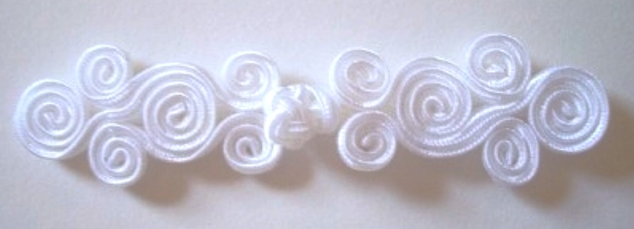 White Scroll 7/8" x 3 1/2" Frog Closure