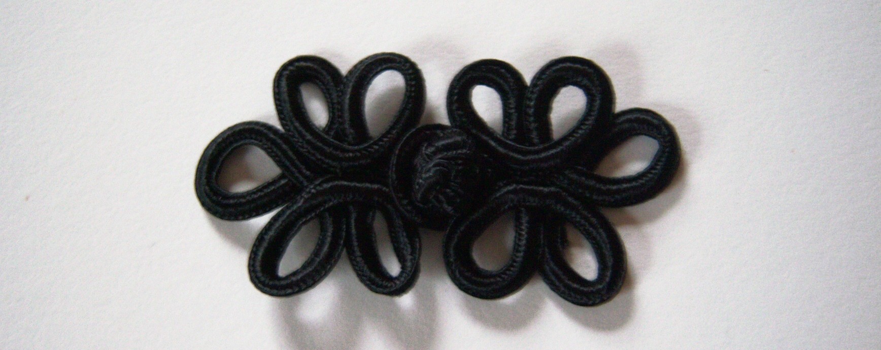 Black 5 Loop 1 1/8" x 2 1/8" Frog Closure