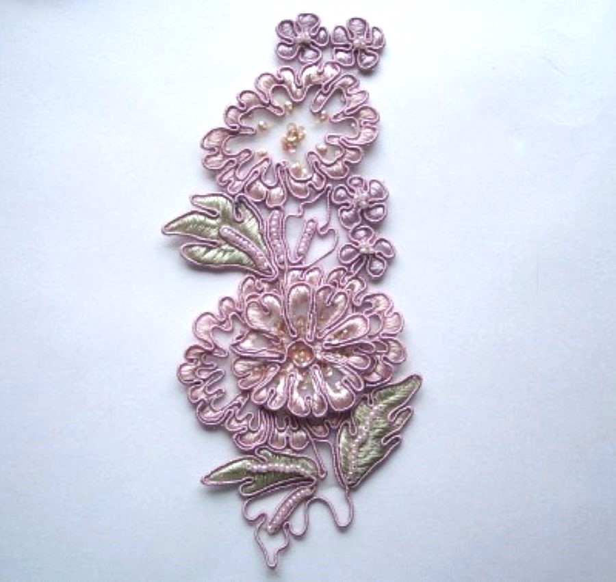 Mauve/Sage 6 1/2" Raised Flower Applique