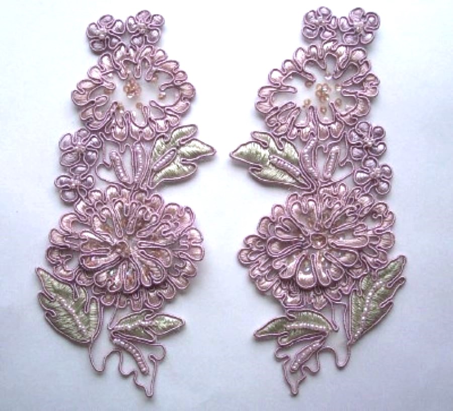 Mauve/Sage 6 1/2" Raised Flower Pair