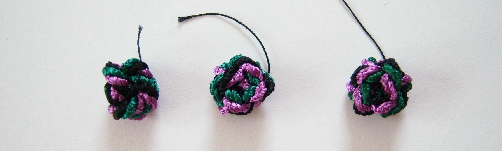 Chinese Knot Button Black/Green/Rasberry