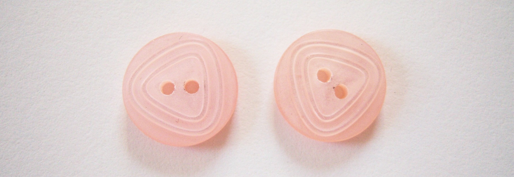 Peach Pearlized 5/8" 2 Buttons