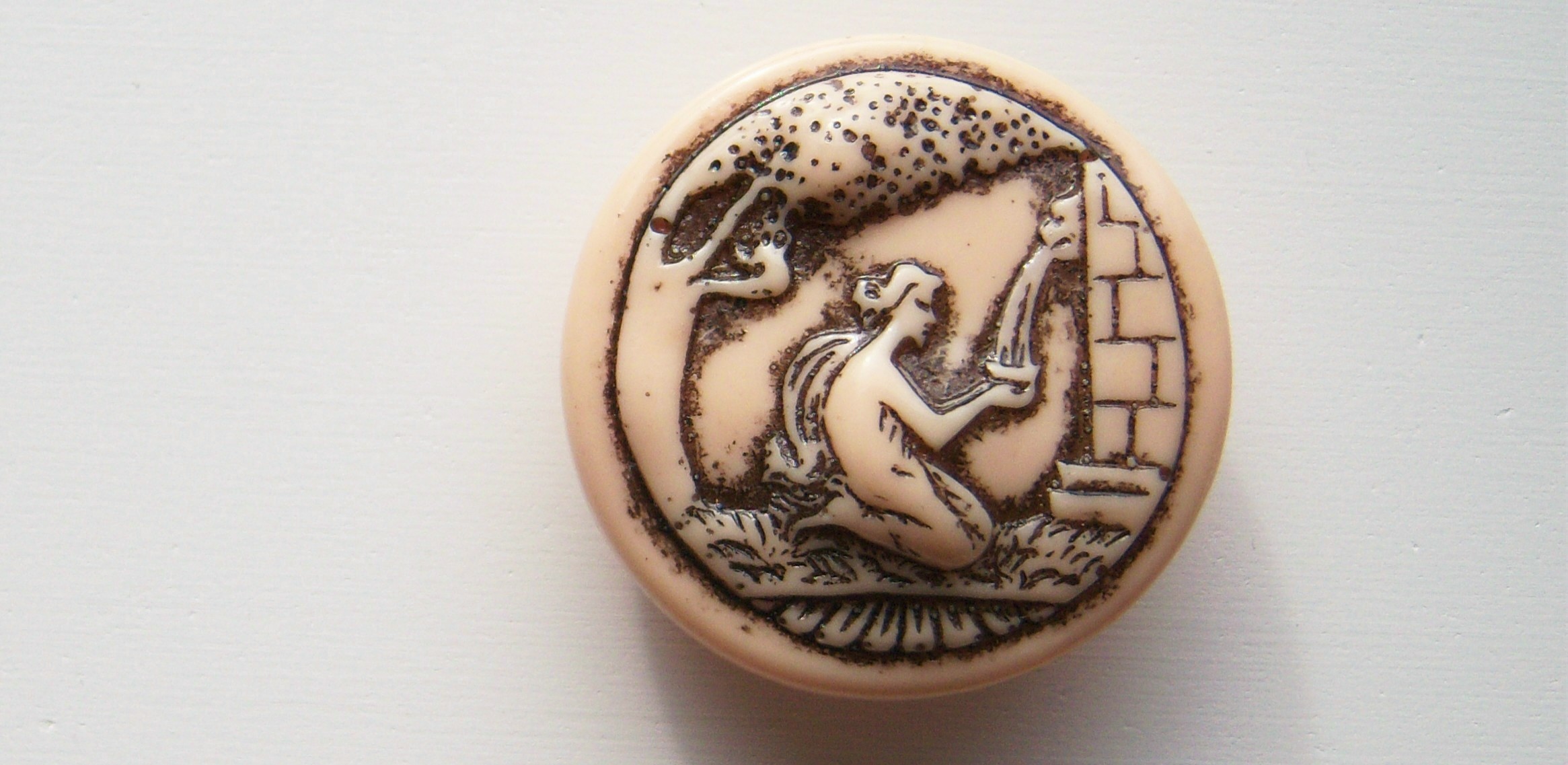 Bisque/Charcoal 1 1/2" Button