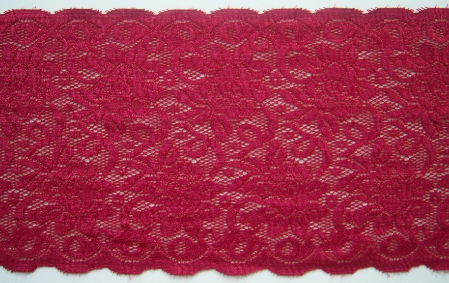 Vanity Fair Garnet 6 3/4" Stretch Lace