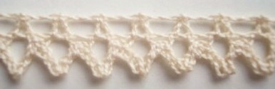 Natural Loop 1/2" Cluny Lace