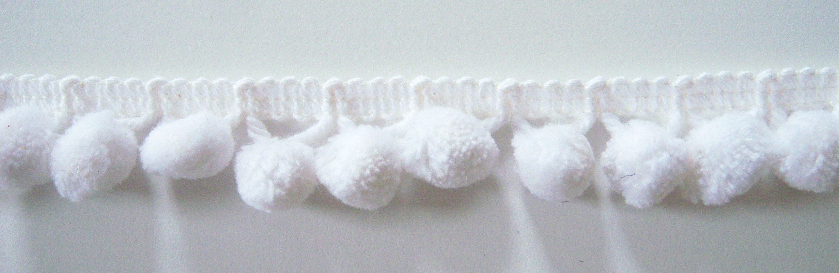 White 1 1/4" Ball Fringe Sewing Trim