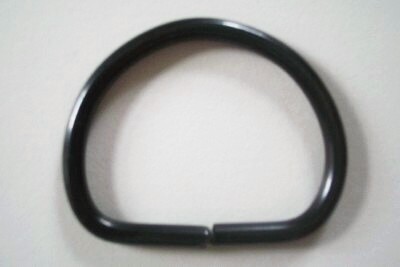 Black Metal 1 1/8" Dee Ring