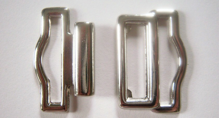 Silver Interlocking Buckle