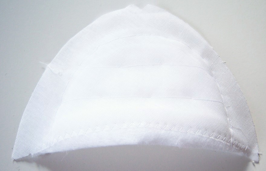 White 3/8" Straight Shoulder Pad