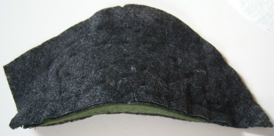 Black Felt Straight Shoulder Pad