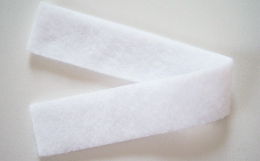 White 1/8" Sleeve Head Pair