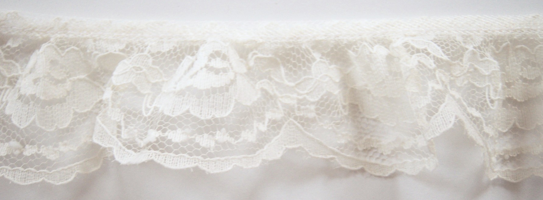 Ivory 2" Gathered Lace