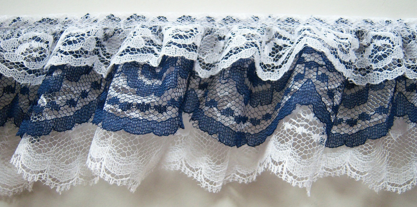 White/Navy/White Triple Lace