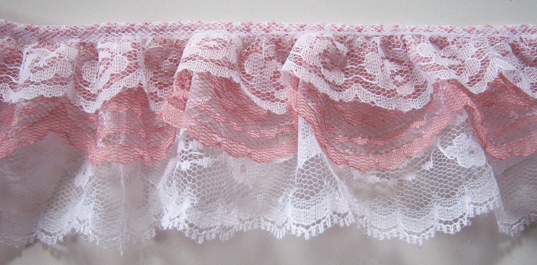 White/Dusty Rose/White Triple Lace