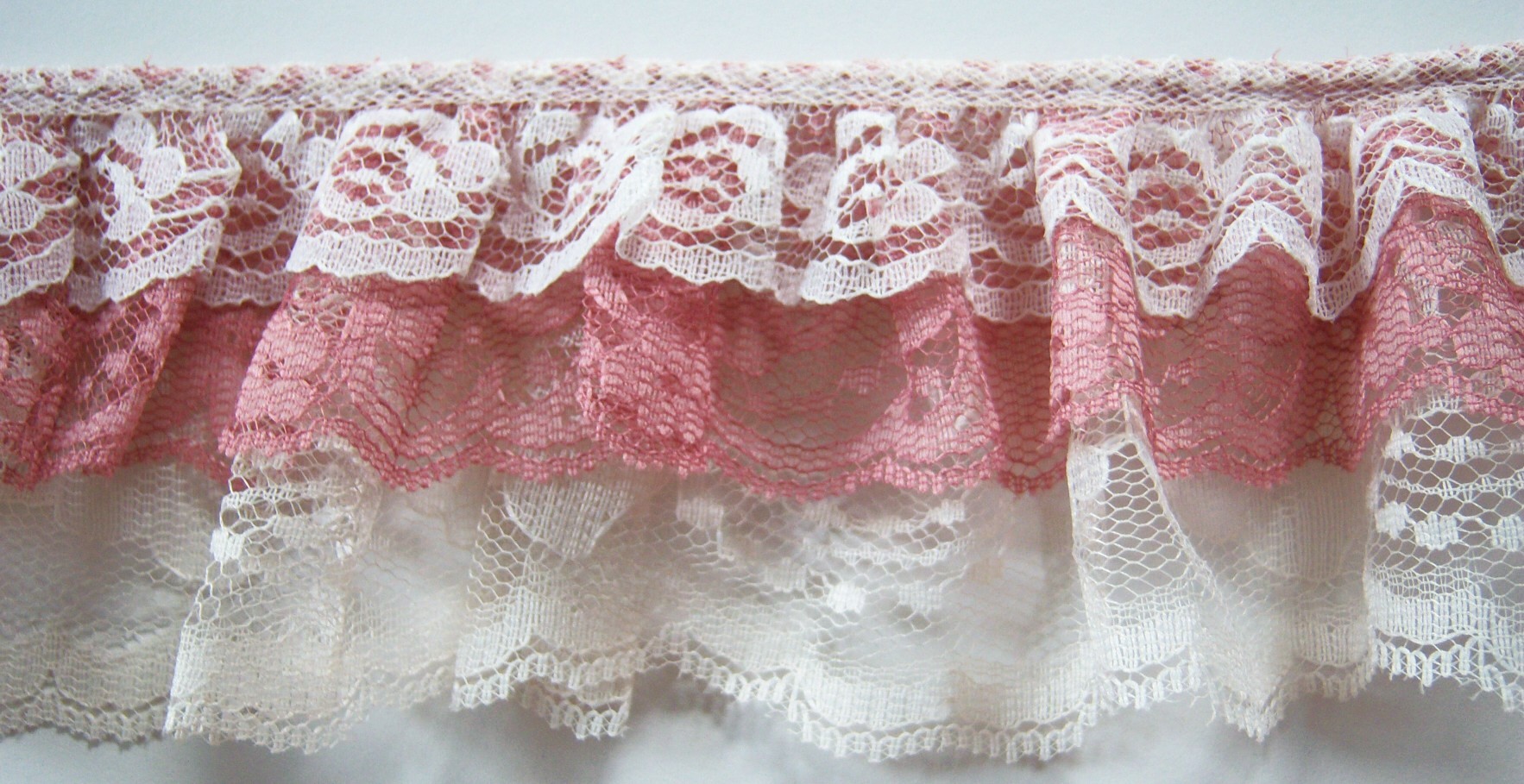 Eggshell/Ant. Rose/Eggshell Triple Lace