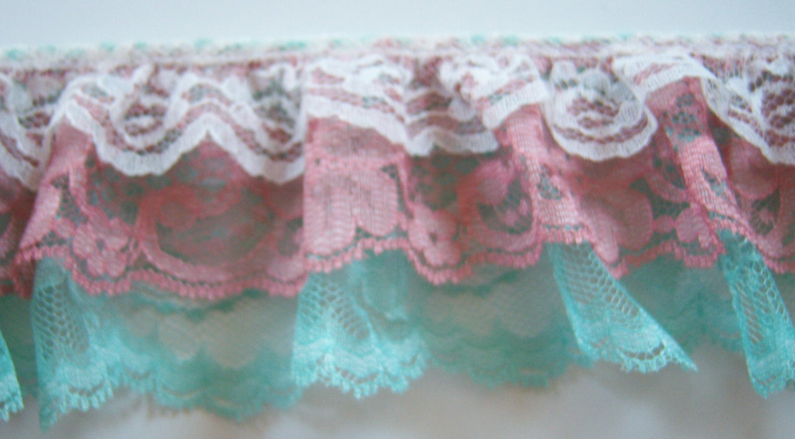 White/Dusty Rose/Seafoam Triple Lace