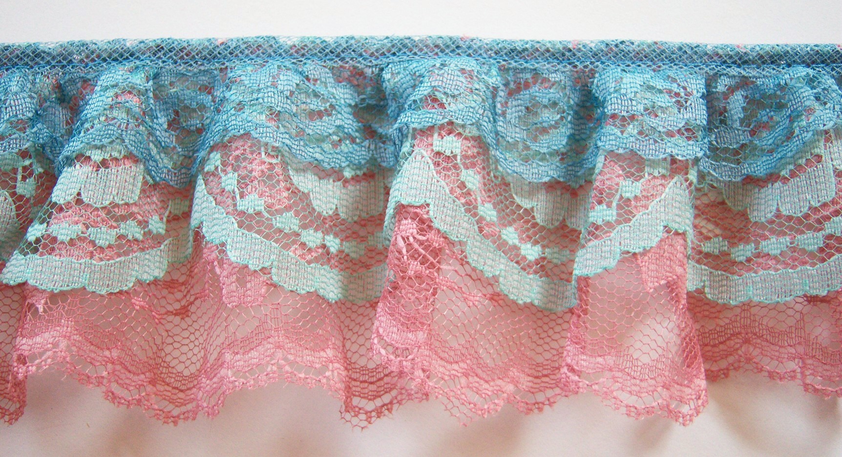 Antique Blue/Mint/Lt Rose Triple Lace