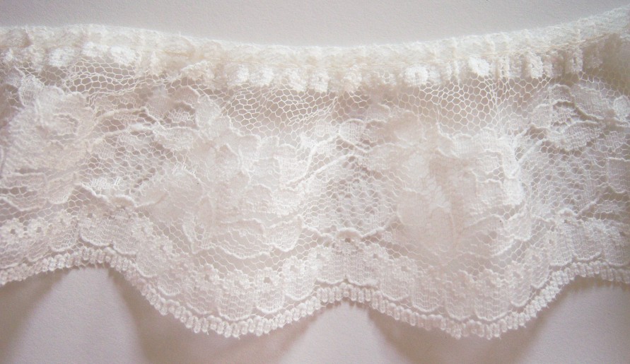 Ivory 2" Gathered Lace