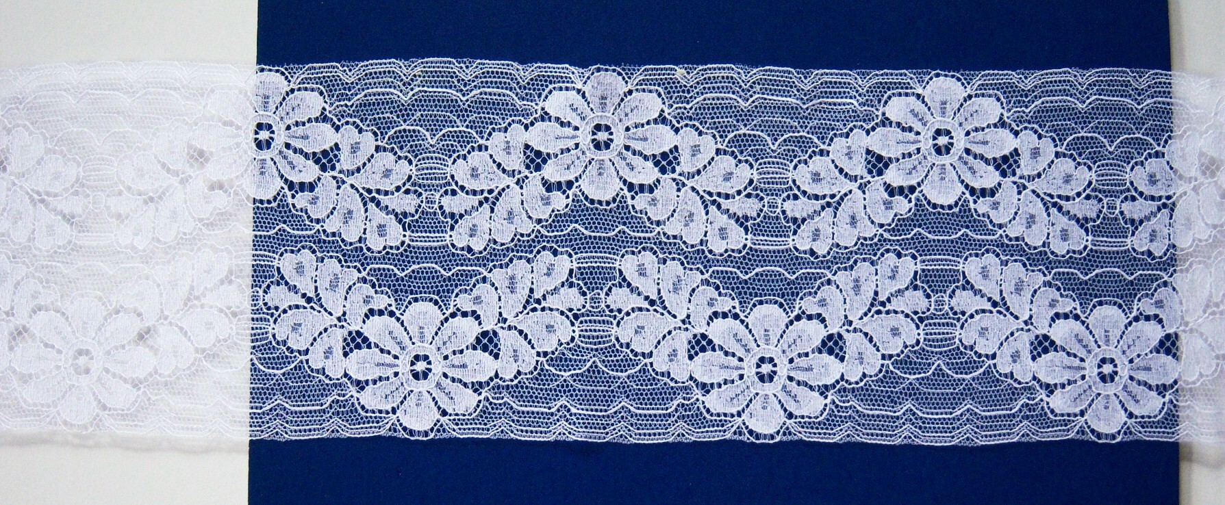 White #200/1144 Nylon 3 3/4" Lace
