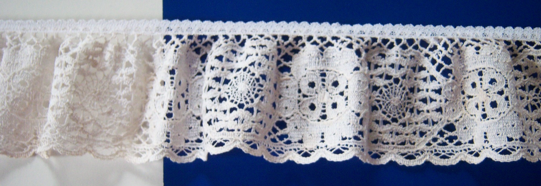 Candlelight 2 1/2" Gathered Lace