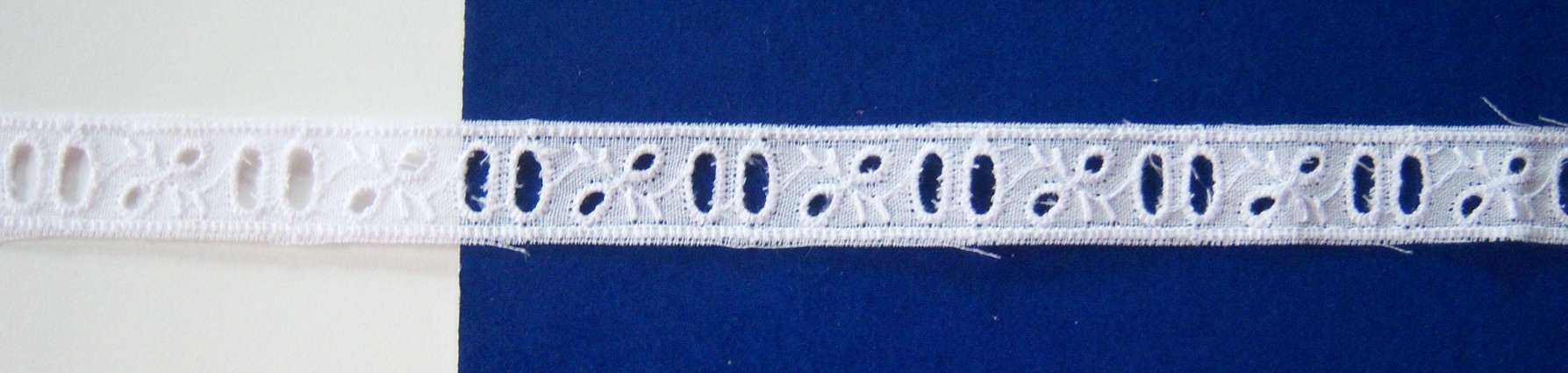 White Entredeux 9/16" Eyelet Lace