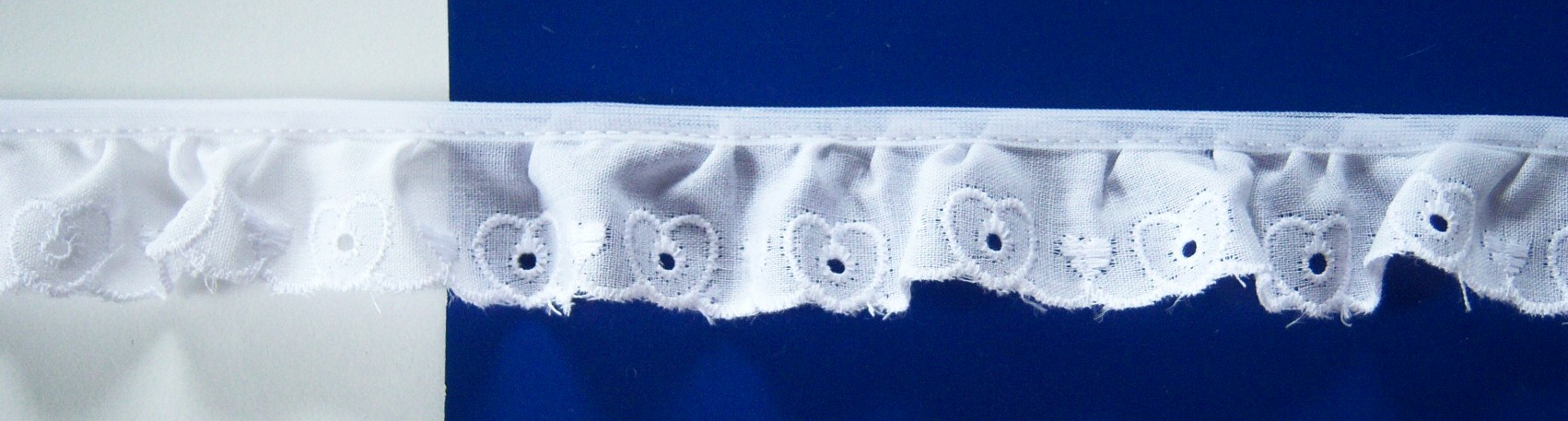 White Hearts 1" Gathered Eyelet