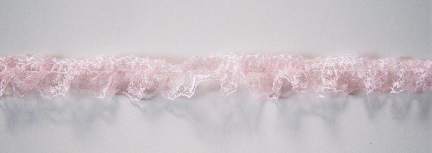 Lt Pink 3/4" Serged Lace