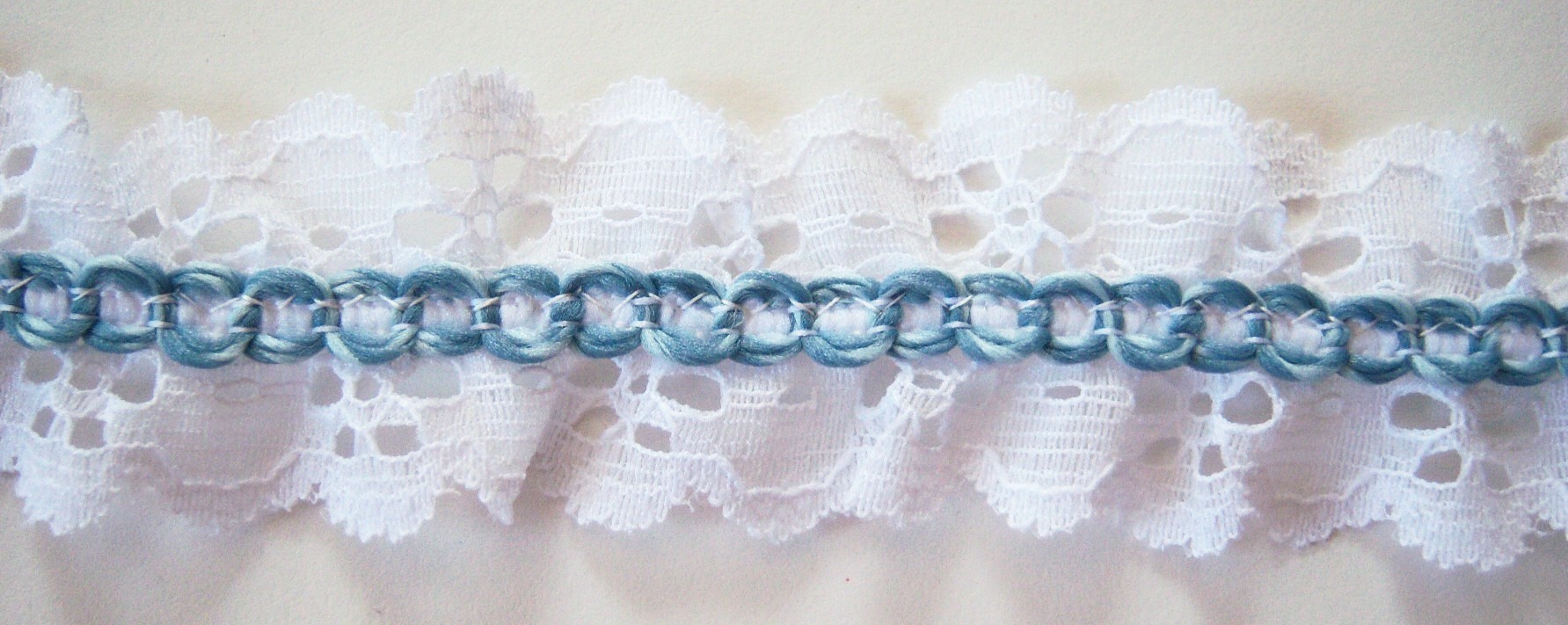 White/Blues 1 1/4" Ruffled Lace