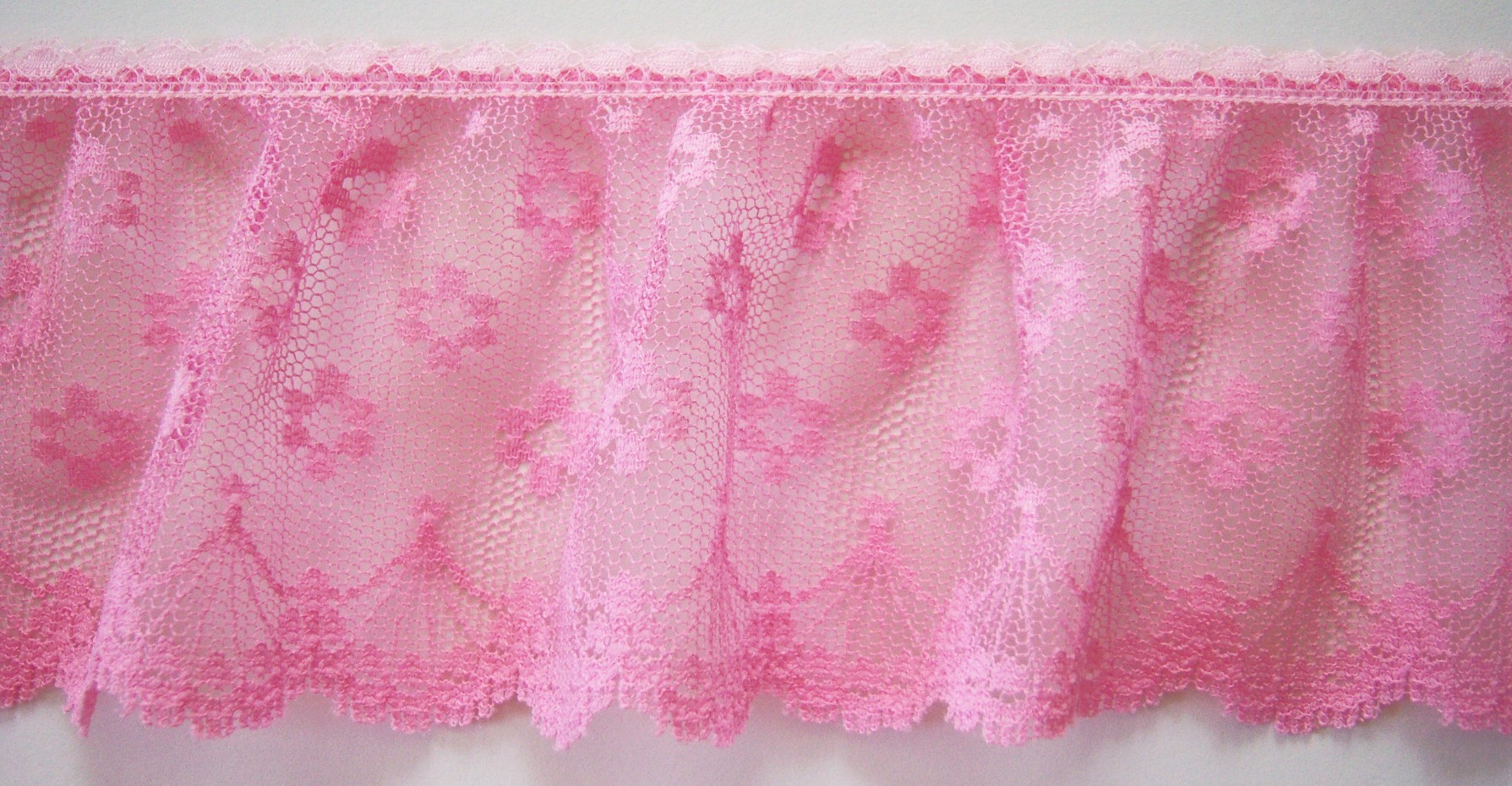 Bright Rose 3" Ruffled Lace