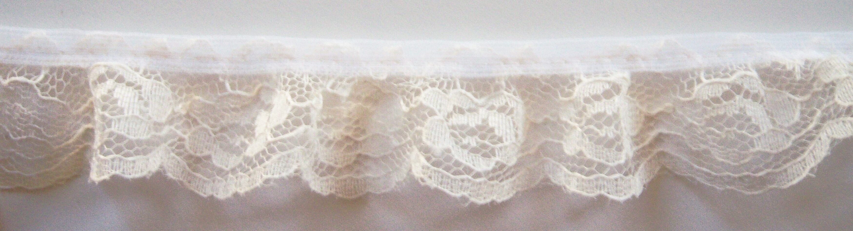 Lt. Ivory 1 1/4" Nylon Gathered Lace