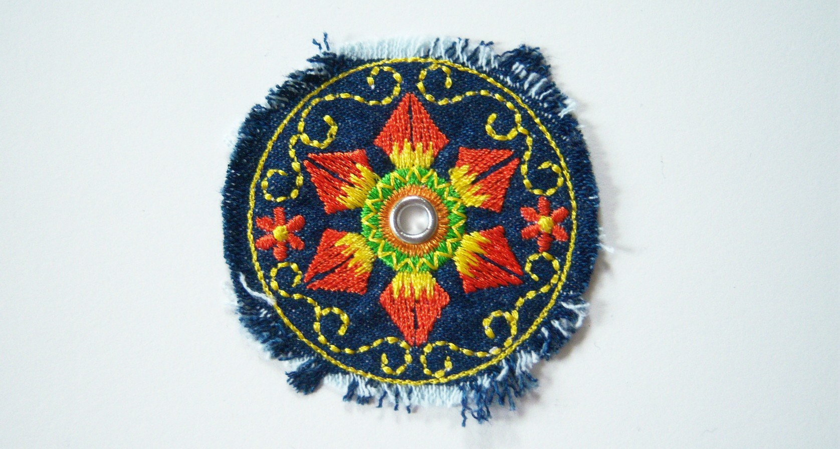 Wrights Fringed Denim Circle Applique