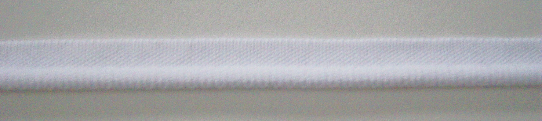 Mokuba White Stretch 5/16" Piping