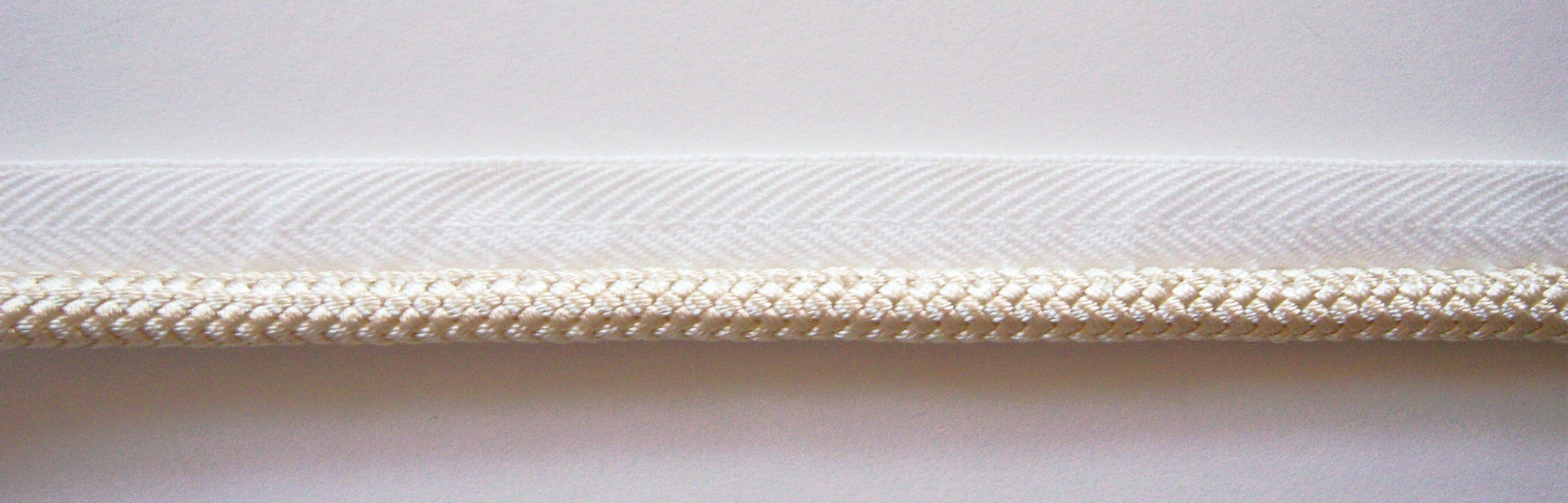 Beige 3/4" Piping