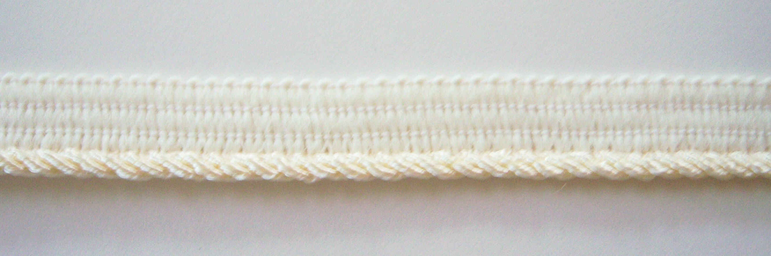 French Vanilla 1 1/4" Piping