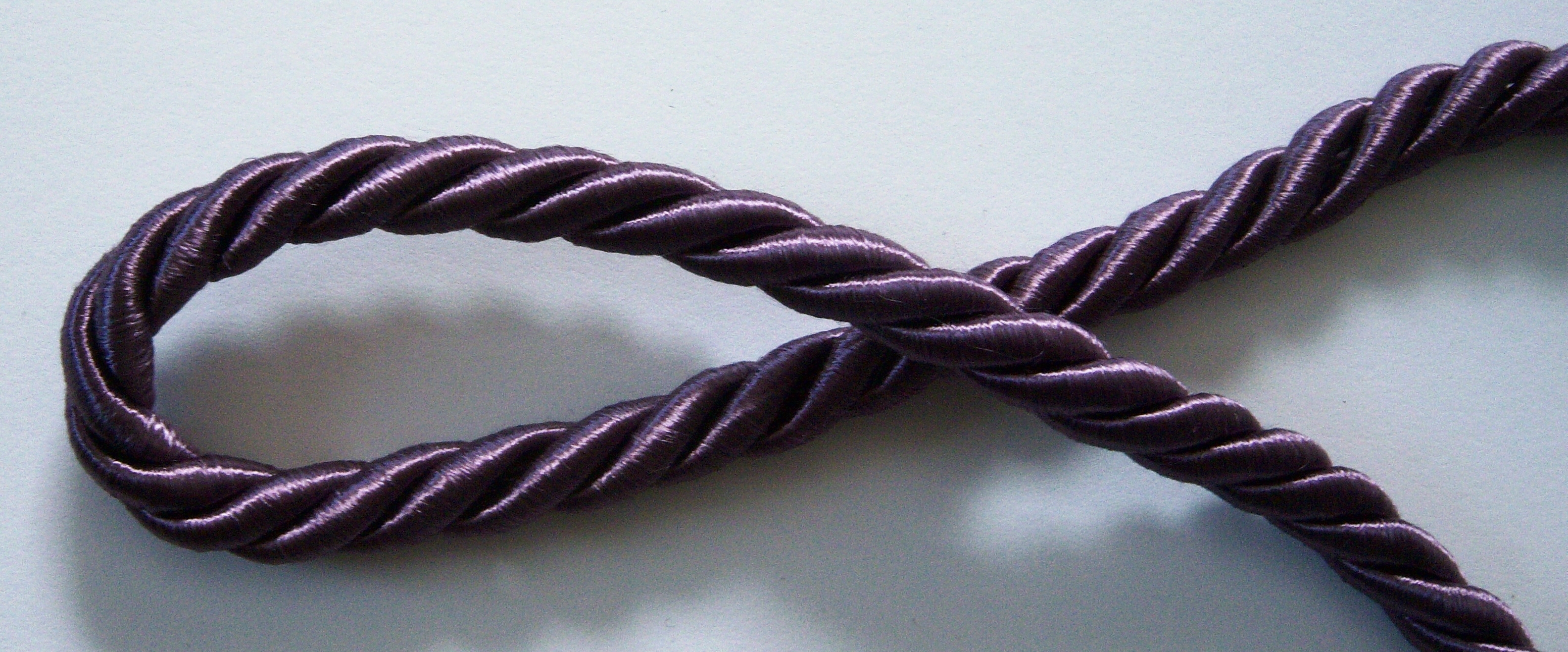 Plum 3/8" Cord Trim