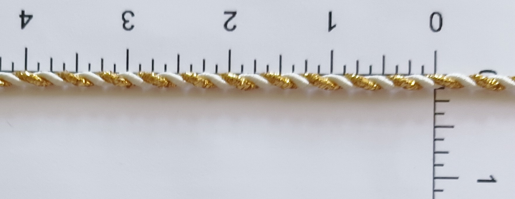 Natural White/Gold Metallic 1/8" Cord