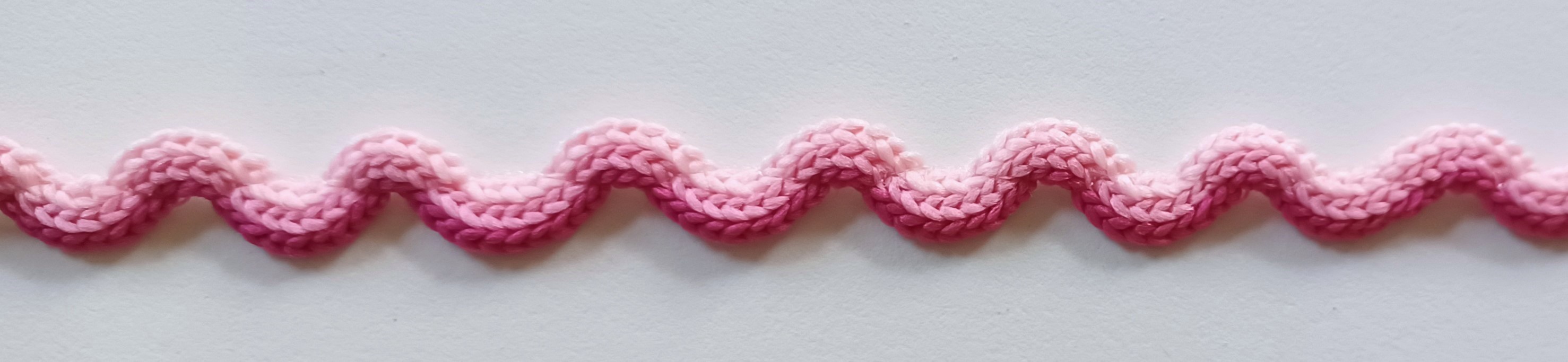 Rasberry Stripe 7/16" Crochet Rick Rack