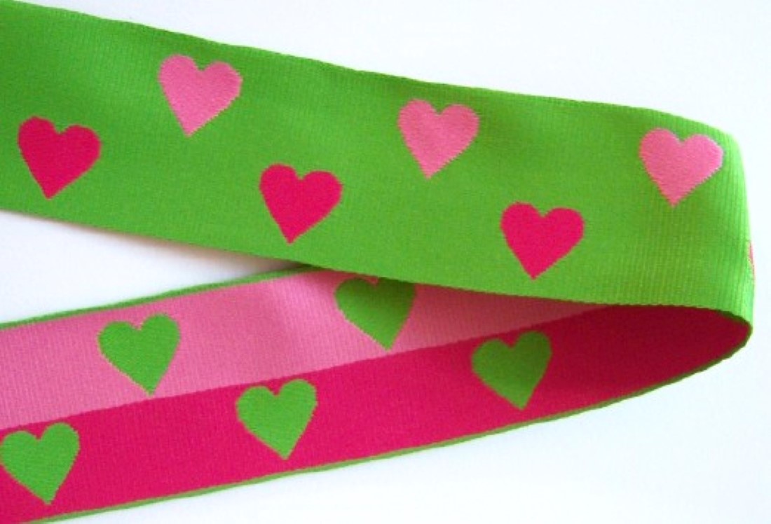 Apple/Pink 1 1/2" Hearts Ribbon