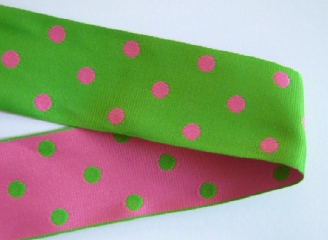 Apple/Hot Pink 1 1/2" Dots Ribbon