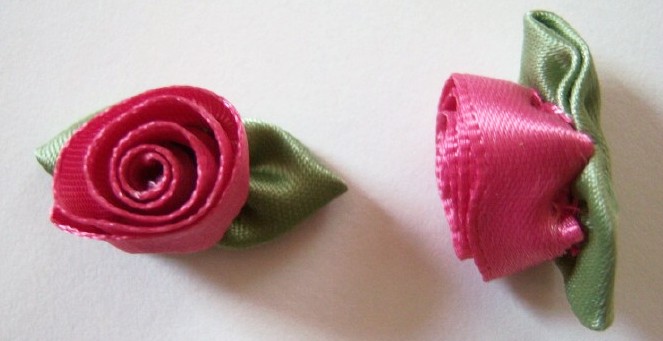 Coil Rose/Fern 1 1/4" Loop