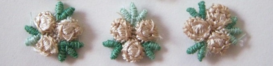 Beige 3/4" Flower