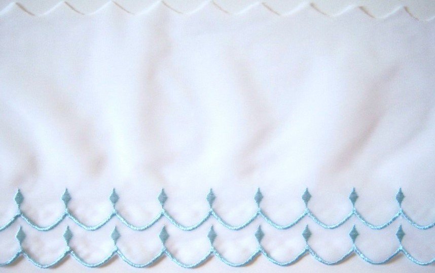 White/Blue 5 1/4" Double Tricot