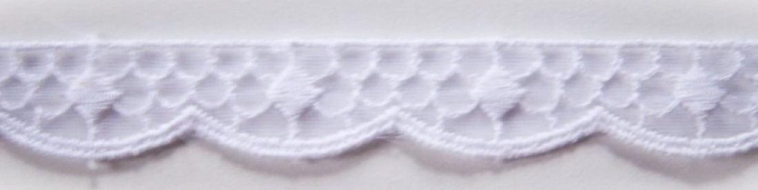 White 5/8" Scallop Trim