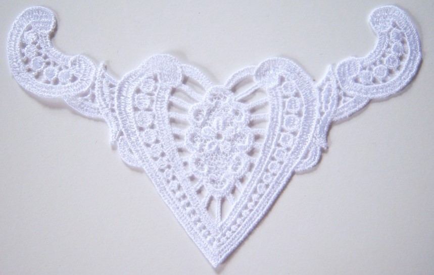 White Heart Venise Lace 3 3/4" x 6 1/2" Yoke