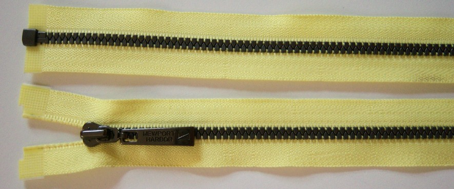 Buttercream YKK 28" Vislon Newport Harbor Pull Separating Zipper