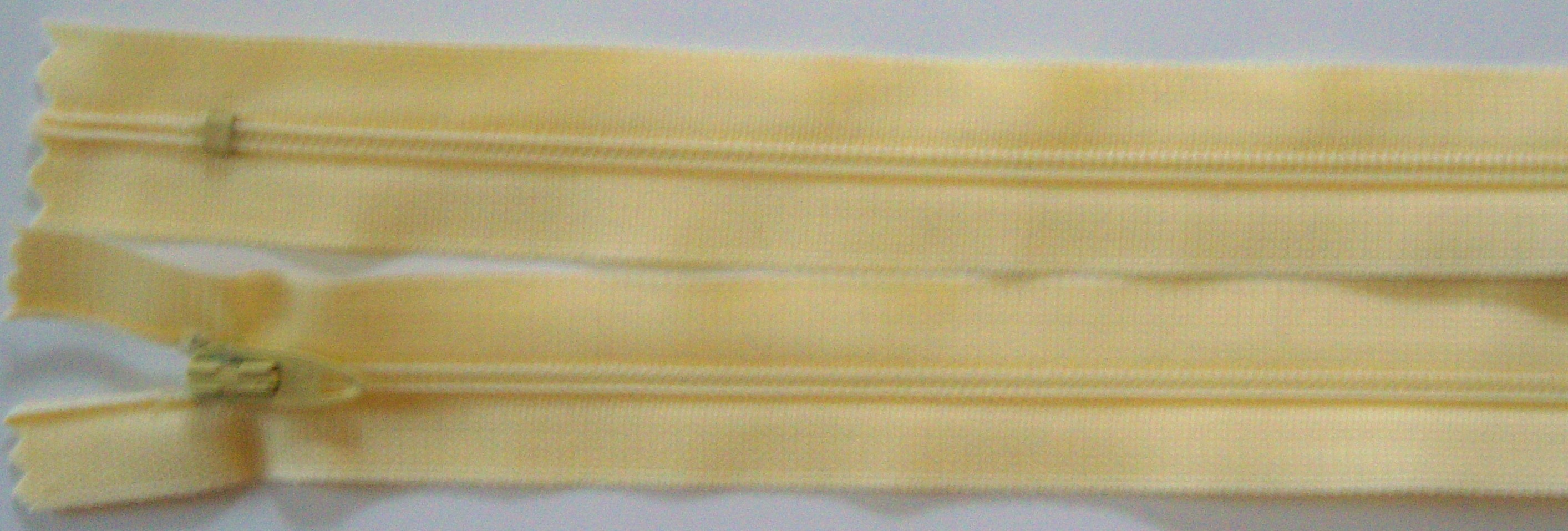 Cream YKK 7" Zipper