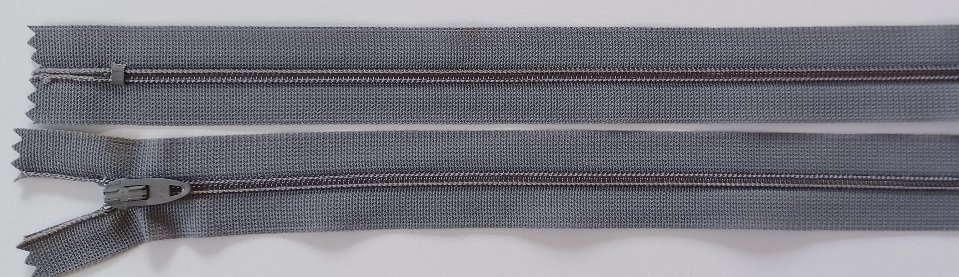 Coats & Clark 8.5" Turtledove Nylon Coil Zipper
