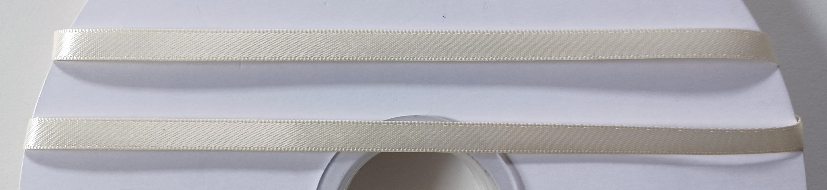 Candlelight 1/4" DF Satin Ribbon